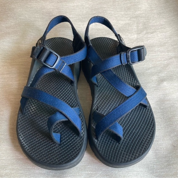 CHACO Sz 8.5 Z1 Toe Wrap Adjustable Strap Vibram Sole Outdoor Sandals - Picture 2 of 13